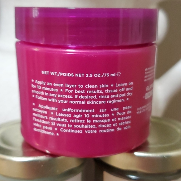 Berryglow Recovery Mask - Picture 3 of 4